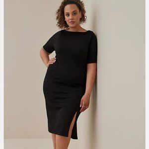 Torrid Black Body con Midi Dress